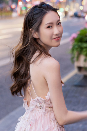 男女黄床上色视频