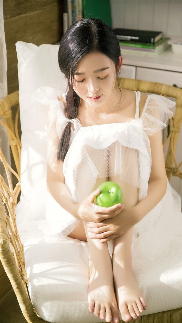 免费的三级毛片